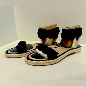 NIB, VINCE CAMUTO, 8, ankle tie, black ankle tie